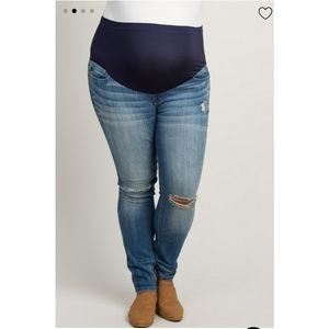 PinkBlush Maternity plus size jeans
(2x)